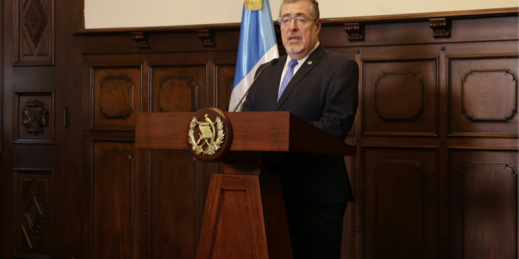 subsidio a combustibles en Guatemala surge como alternativa sin reducir impuestos