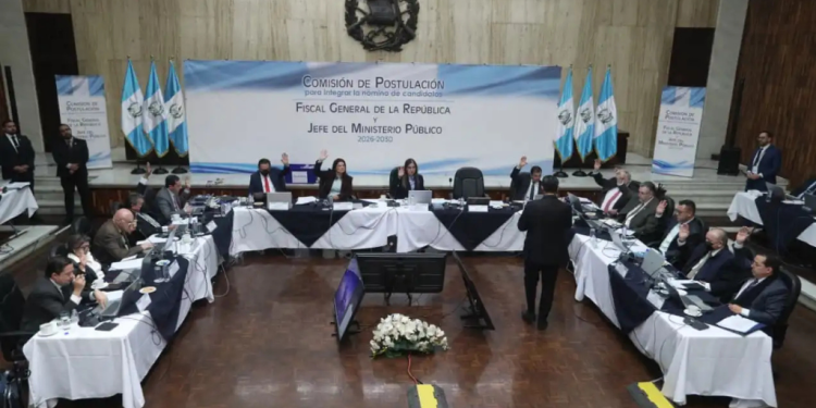 Postulación Fiscal General