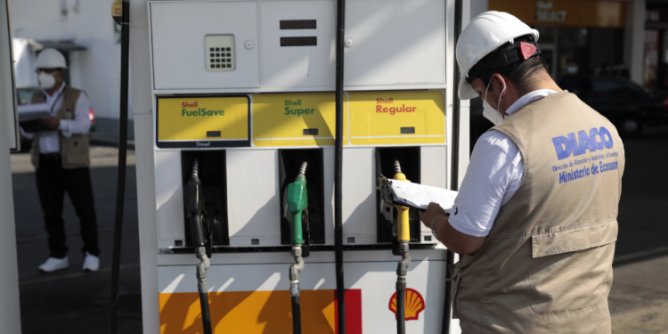 Verificaciones en gasolineras superan las 1,500 inspecciones