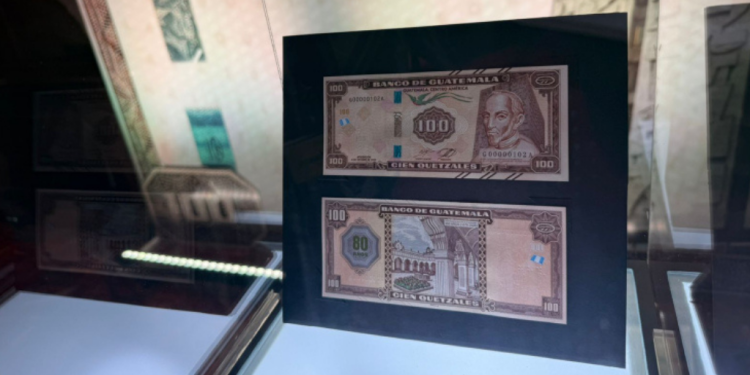Billete conmemorativo de 100 quetzales