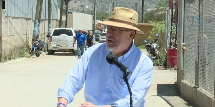 Rehabilitación carretera conecta Quetzaltenango y Huehuetenango