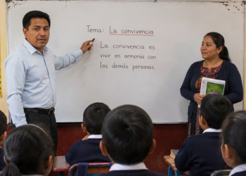 Aumento salarial para maestros