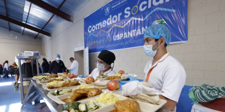 Comedores sociales amplían cobertura