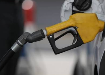 Gasolina regular con etanol