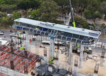 Aerómetro libera otro carril