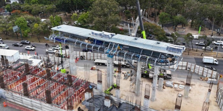 Aerómetro libera otro carril