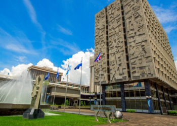 Economía de Guatemala crece 4.4 %