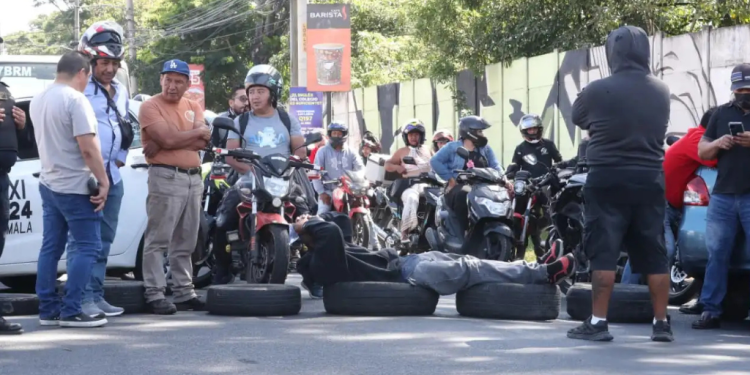 Protestas por el precio del combustible