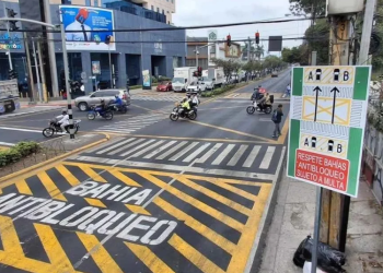 Multas por bloquear intersecciones
