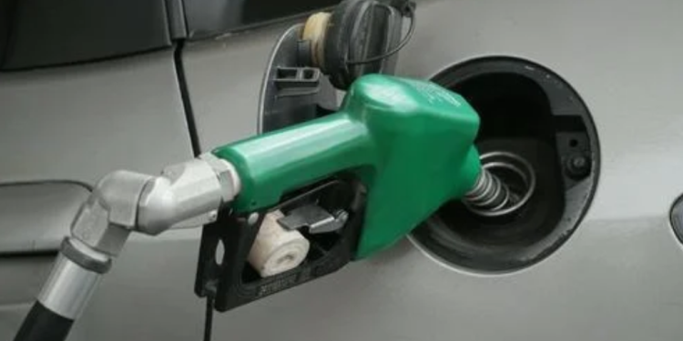 Suspensión de impuestos a combustibles