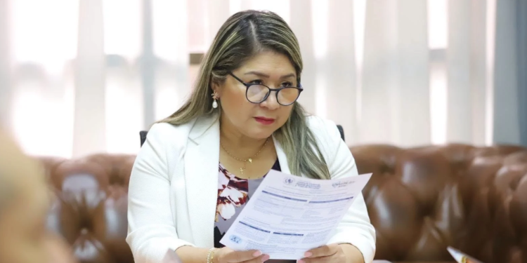 Jenny Alvarado Tení