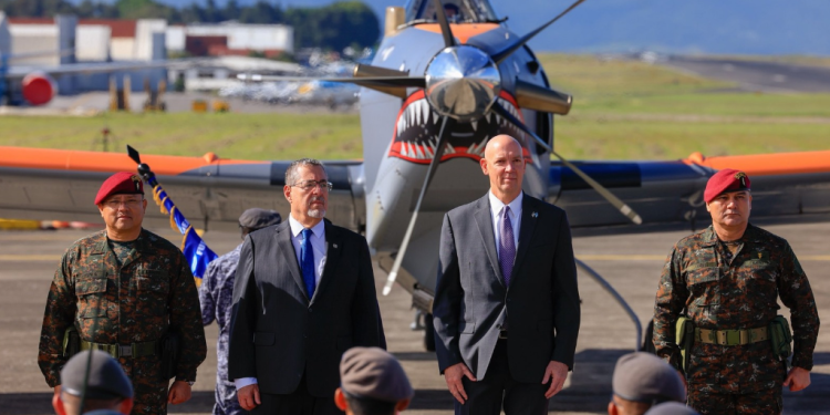 Ministerio de la Defensa adquiere cuatro aviones