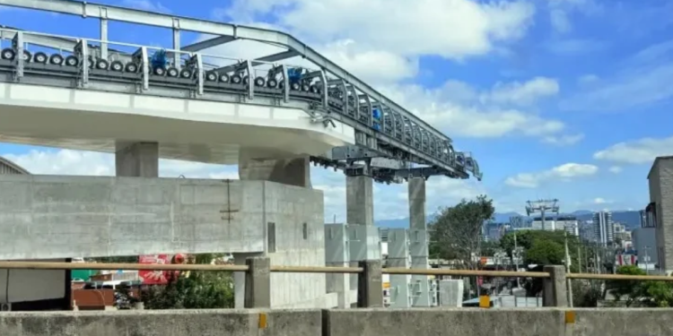 Aerómetro, anuncian nueva reducción de carriles