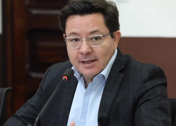 Julio Héctor Estrada
